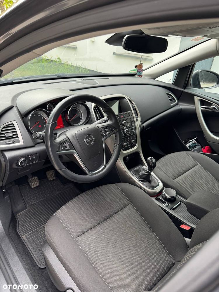 Opel Astra 1.4 Turbo - 23