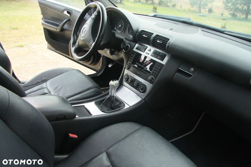 Mercedes-Benz Klasa C 200 CDI Classic Sport Edition - 11