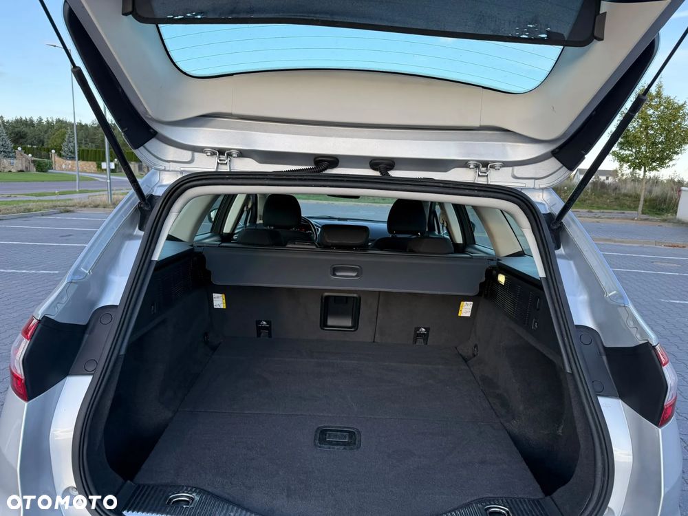Ford Mondeo - 24