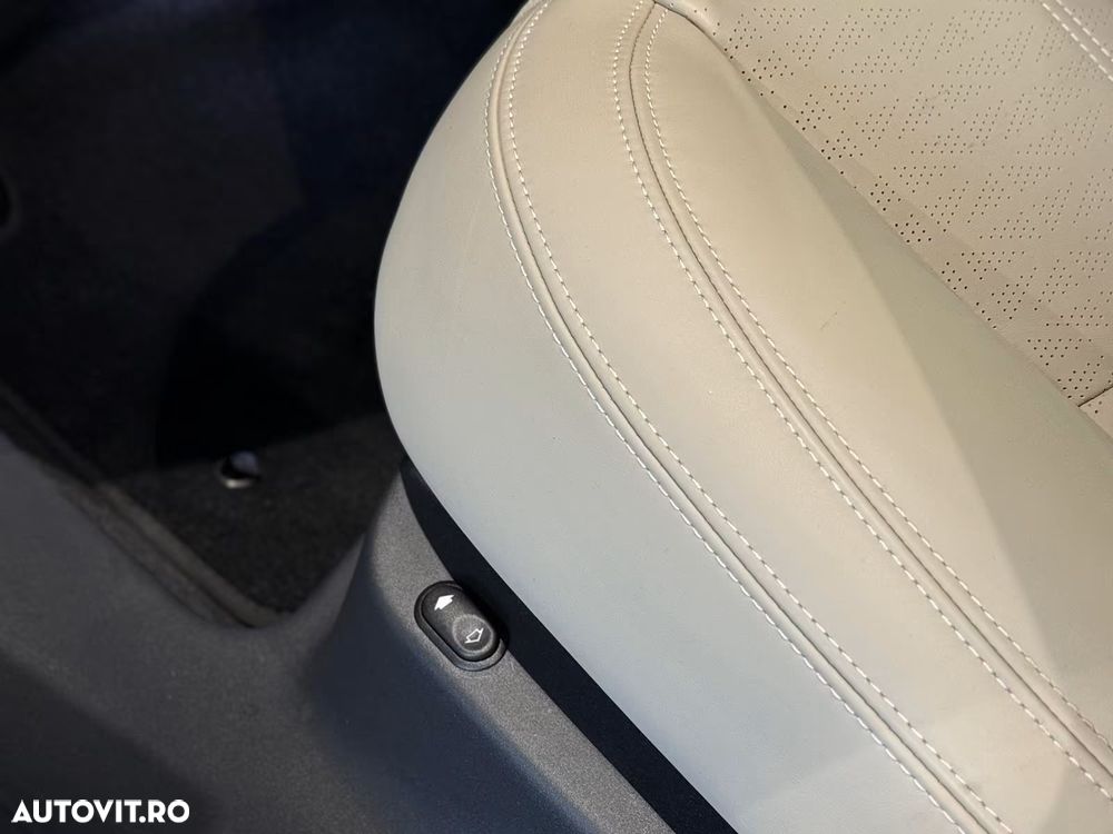 Land Rover Range Rover Velar 2.0 P400e PHEV SE - 23