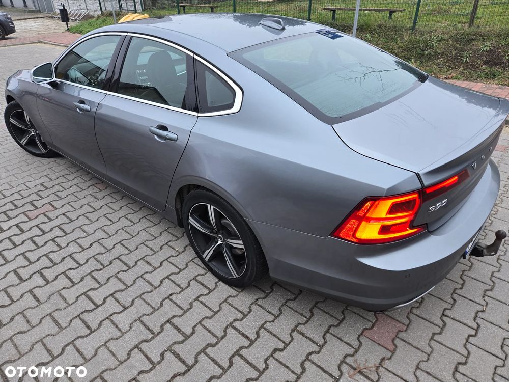 Volvo S90 D4 R-Design - 6