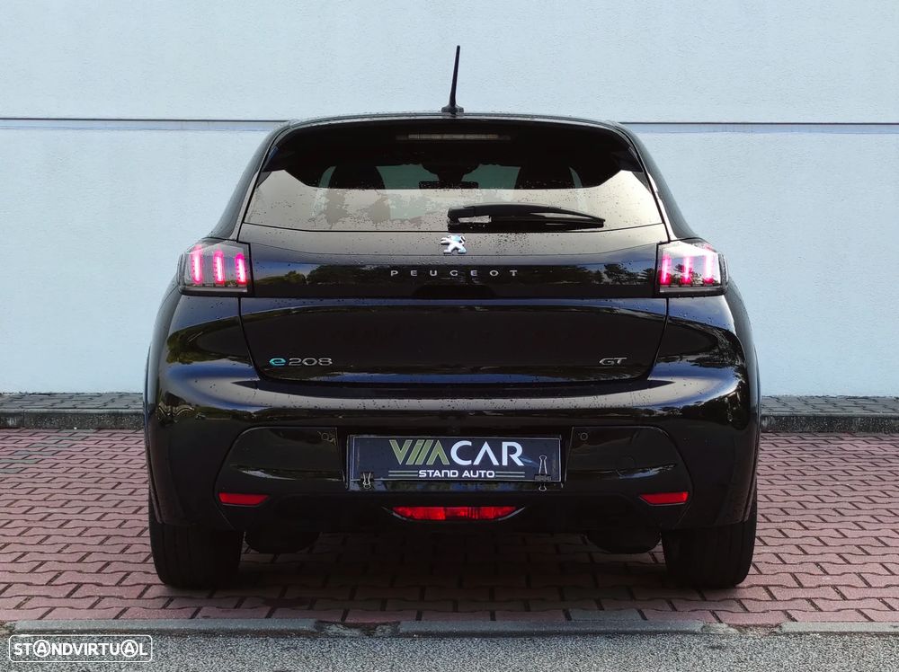 Peugeot e-208 GT - 4