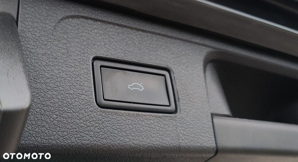 Volkswagen Passat - 29