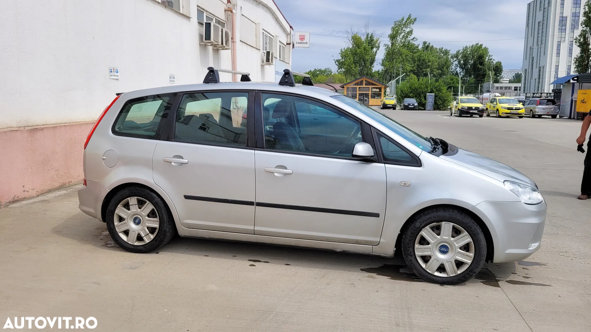 Ford C-Max - 4