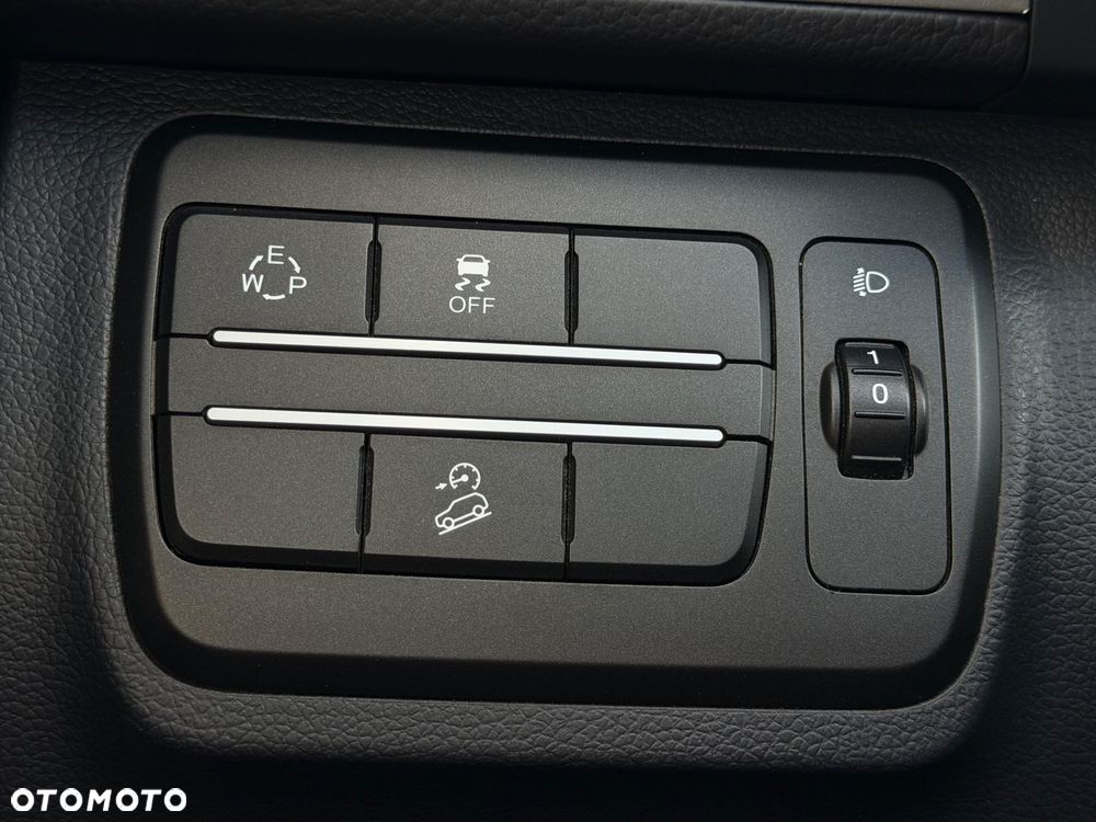 SsangYong/KGM Tivoli 1.6 Sapphire - 13