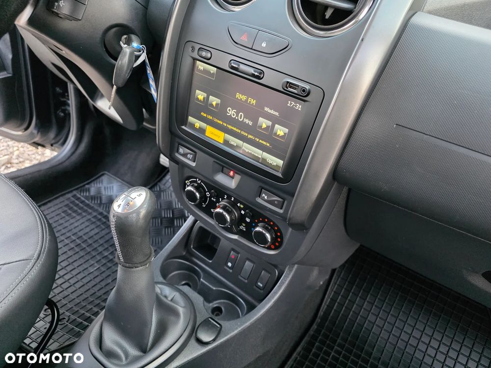 Dacia Duster SCe 115 4x2 Prestige - 28