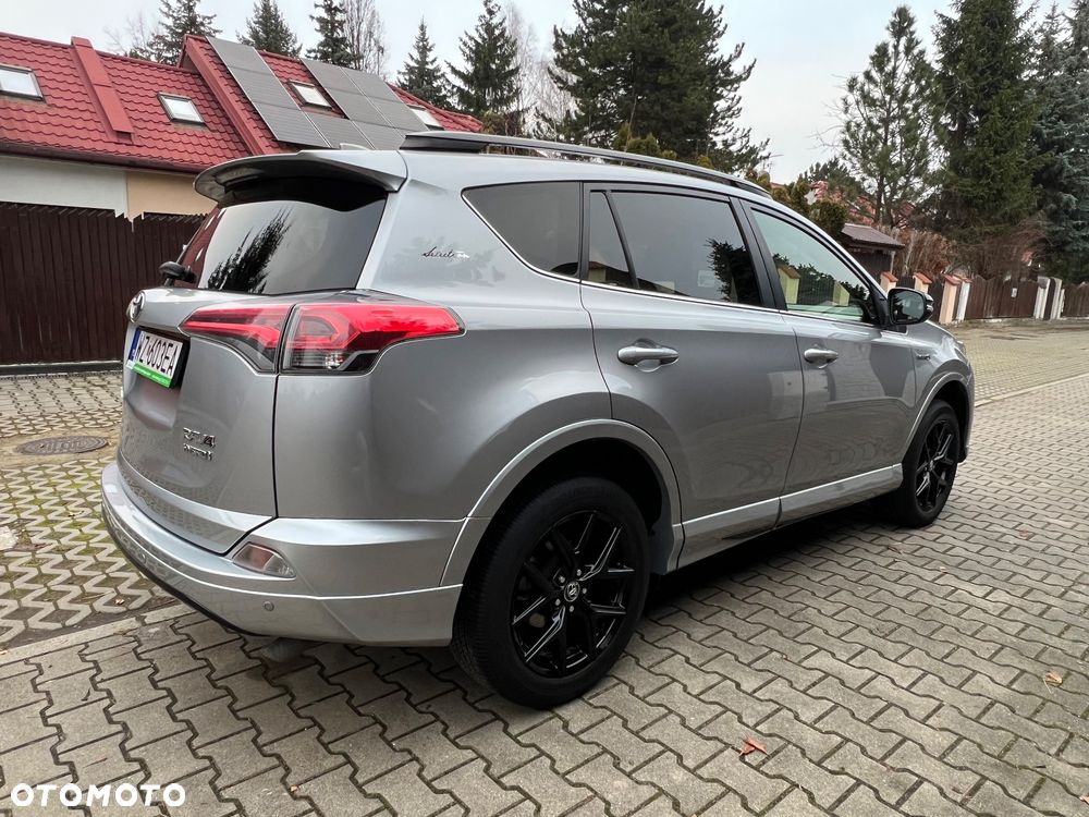 Toyota RAV4 Hybrid Selection 4x4 - 4