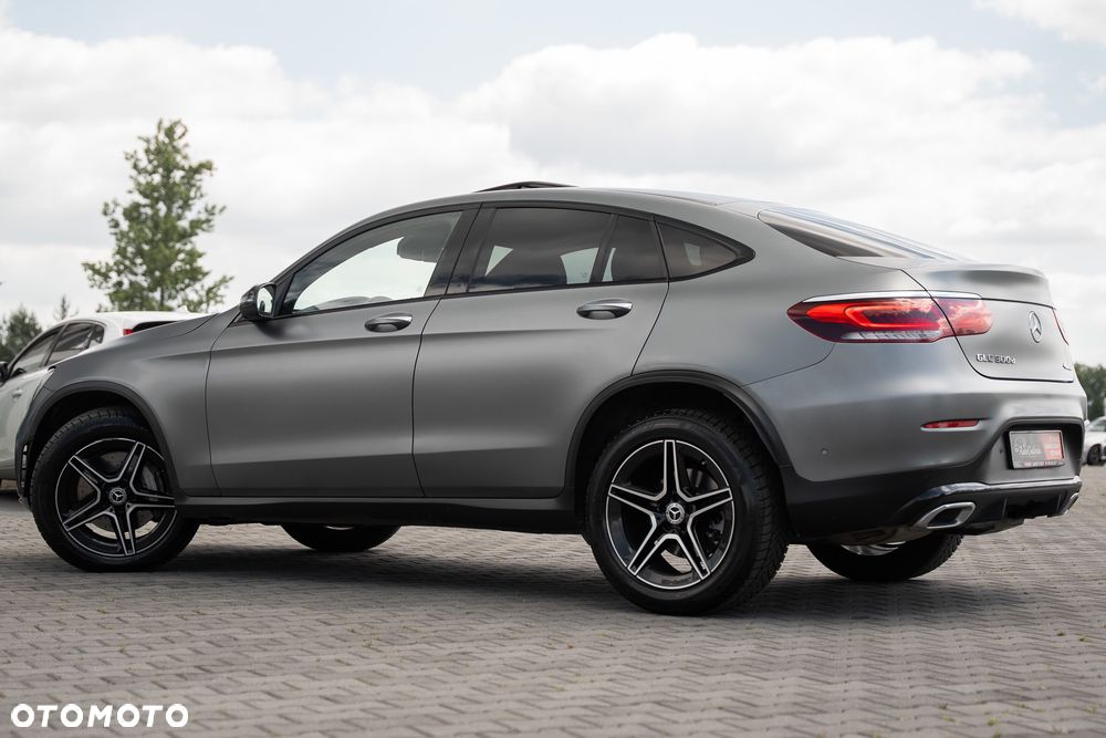 Mercedes-Benz GLC 300 d 4Matic 9G-TRONIC - 14