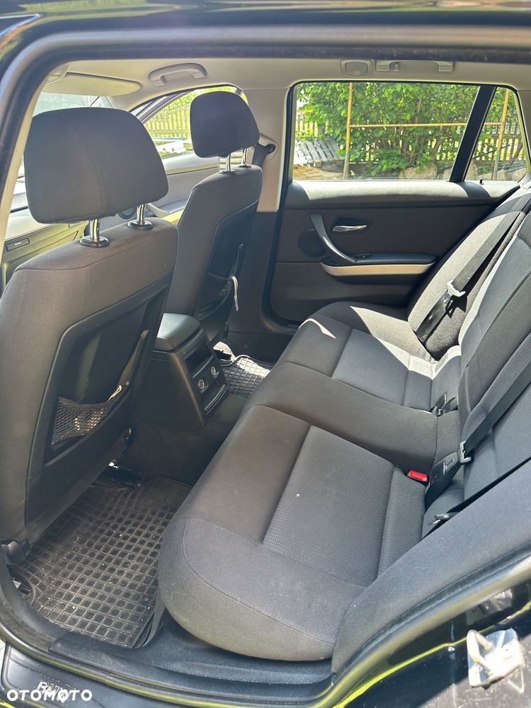 BMW Seria 3 320d DPF - 14