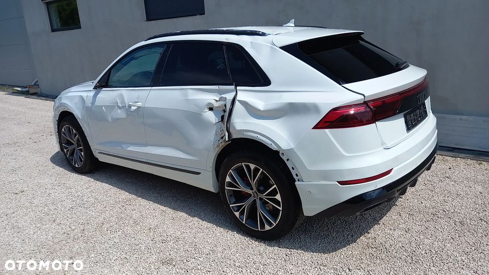 Audi Q8 - 1