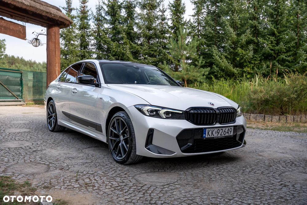 BMW Seria 3 320d xDrive mHEV M Sport - 11