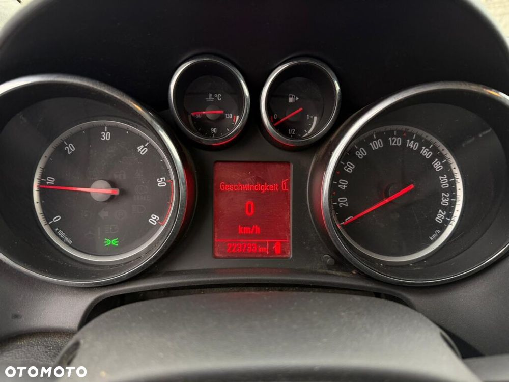 Opel Astra 1.7 CDTI DPF Active - 8