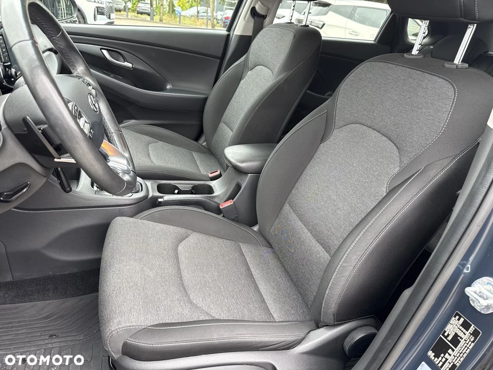 Hyundai i30 1.5 T-GDI 48V Smart DCT - 13