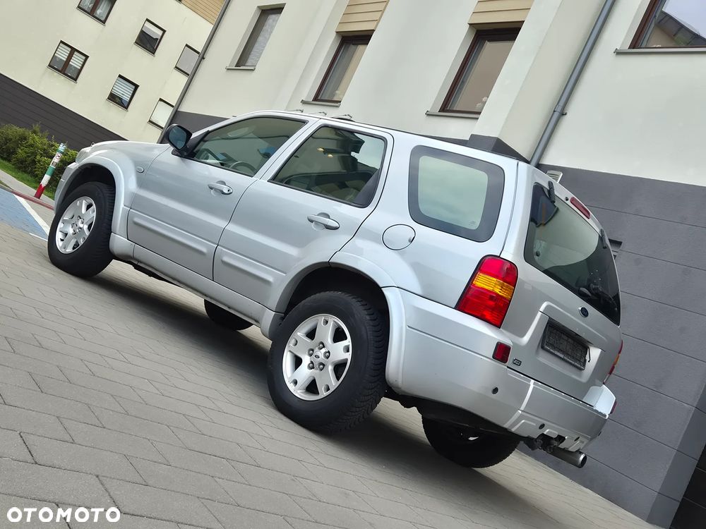 Ford Maverick 3.0 V6 Limited - 3