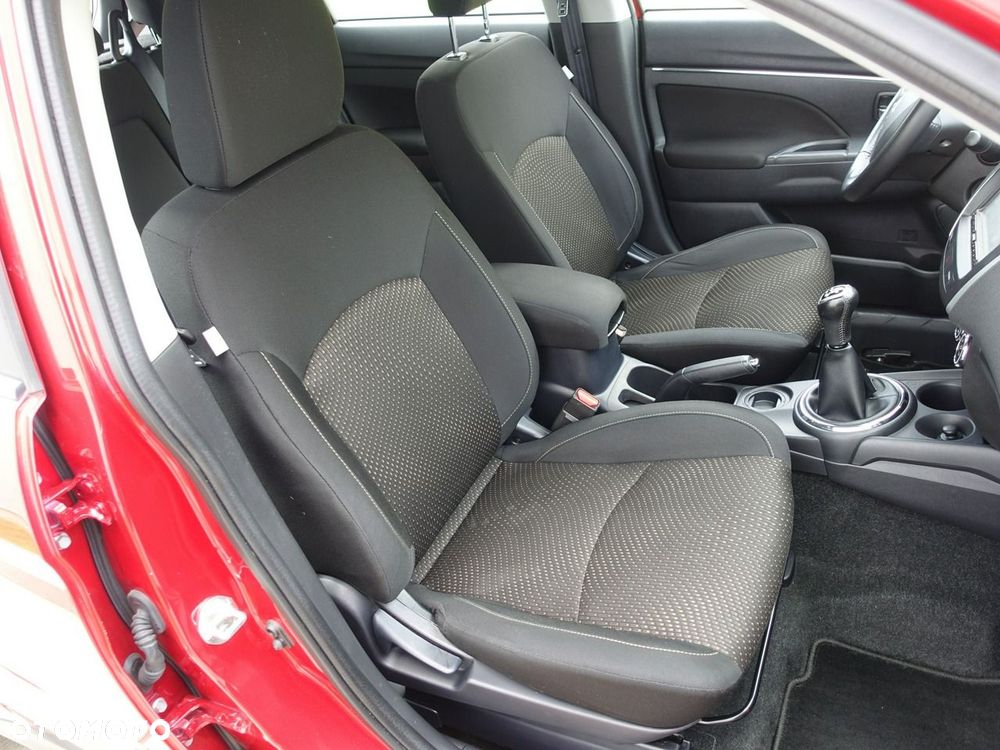 Mitsubishi ASX 1.6 2WD Intro Edition - 19