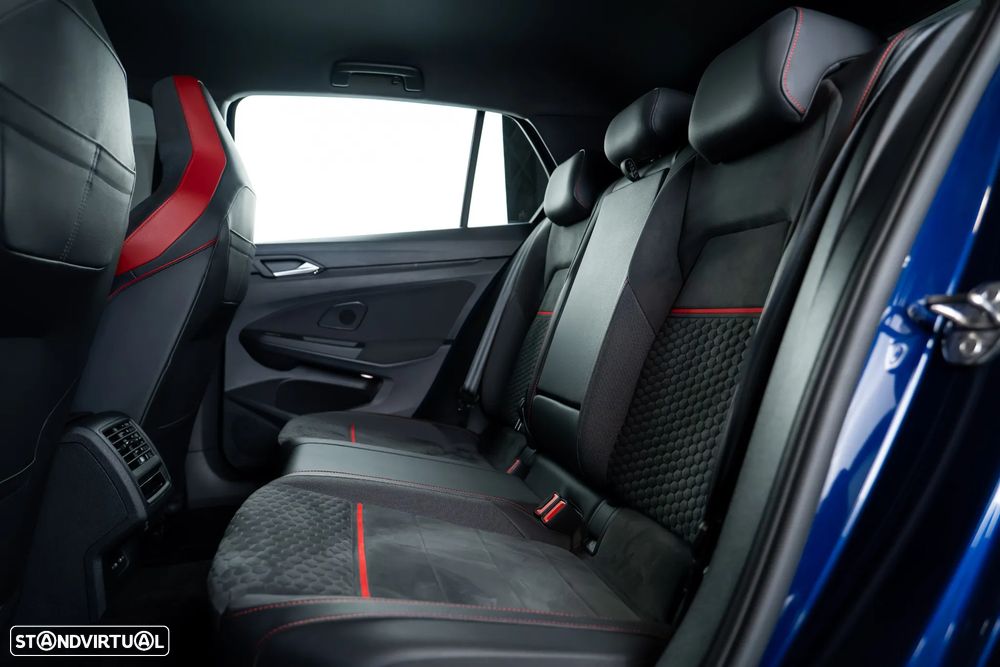 VW Golf 2.0 TSI GTI Clubsport DSG - 33