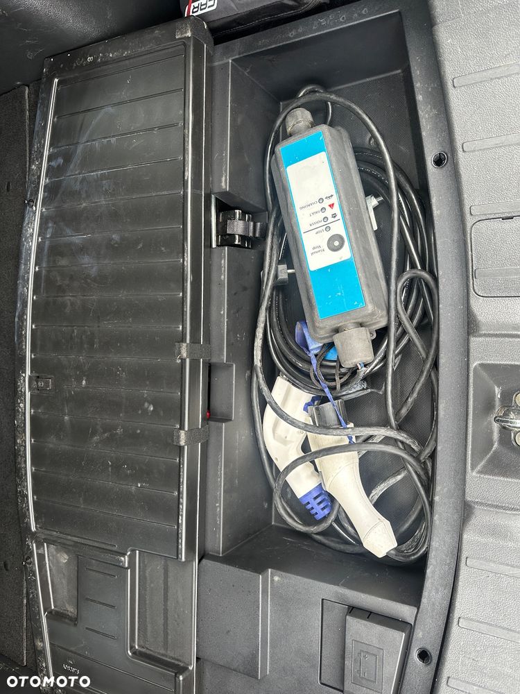 Mitsubishi Outlander 2.0 4WD Top - 15