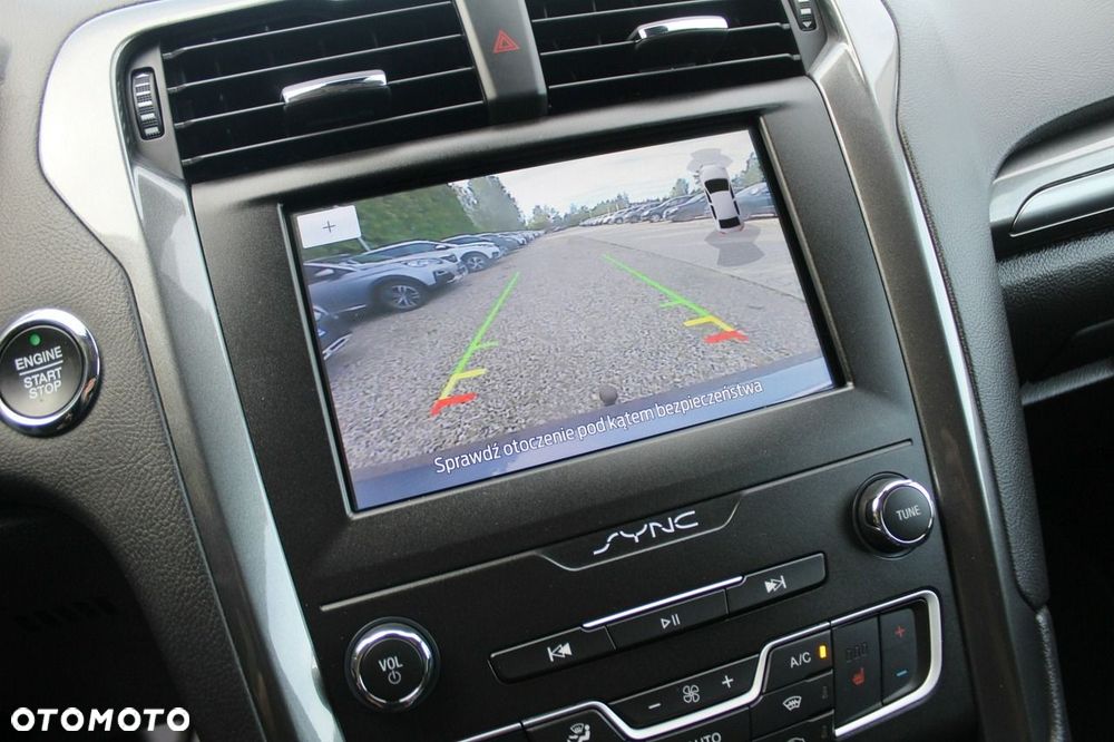 Ford Mondeo - 14