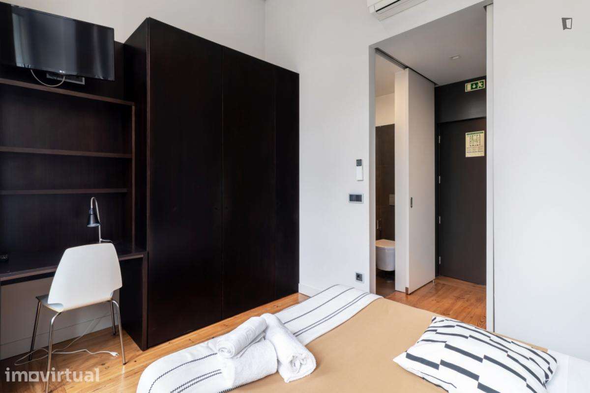 Quarto - localizado em Alta Universitária Coimbra - Grande imagem: 3/13