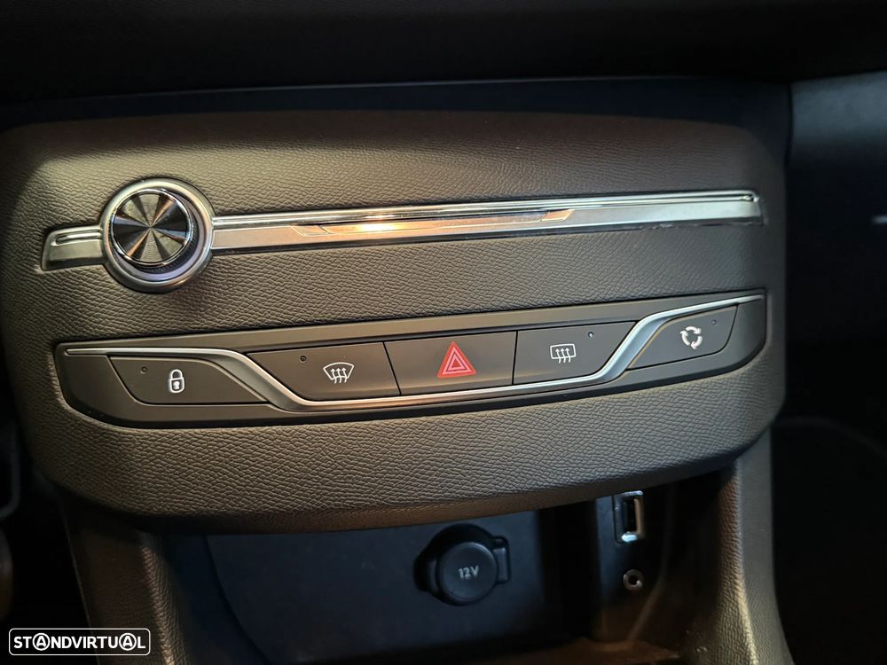 Peugeot 308 SW 1.6 BlueHDi Active - 37