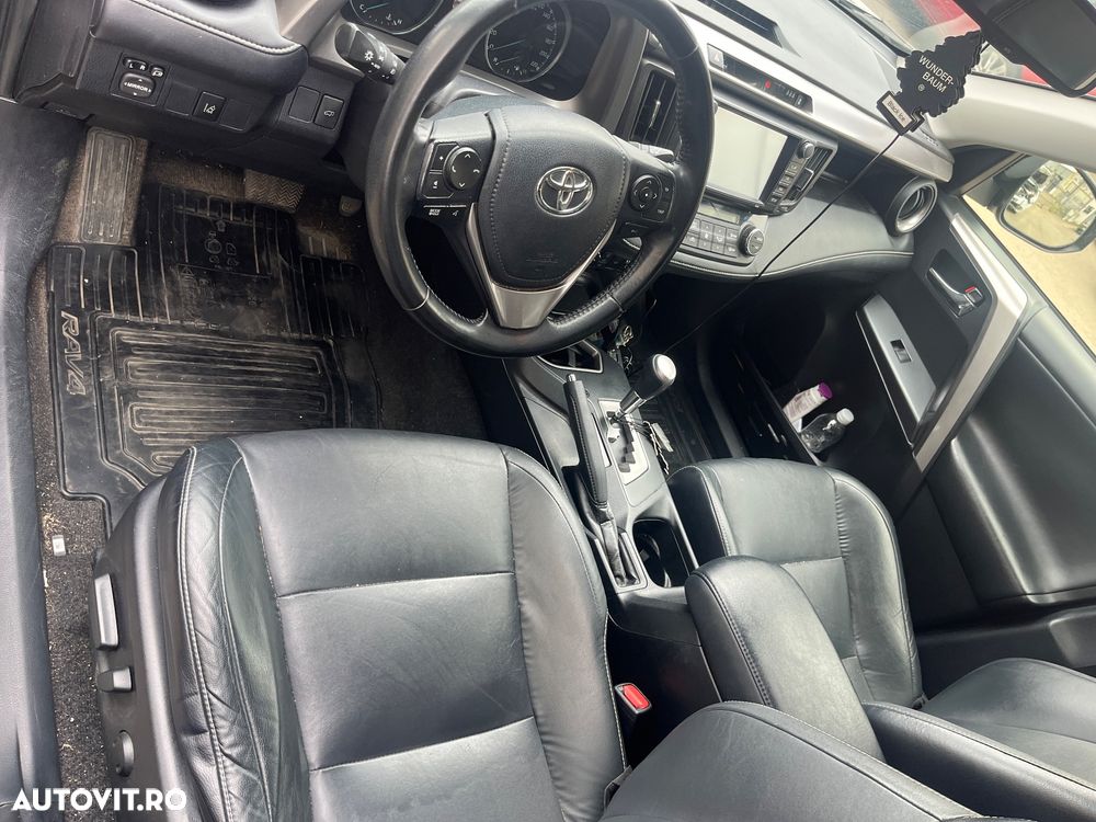Toyota RAV4 2.5 VVT-i 4x4 Luxury - 15