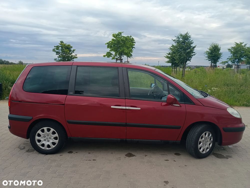 Peugeot 807 HDi 110 Family - 3