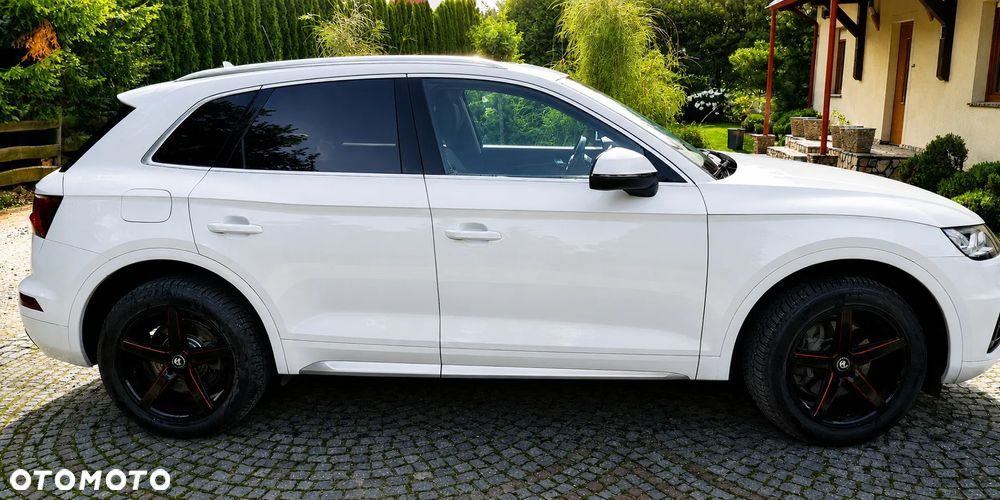 Audi Q5 2.0 TFSI Quattro S tronic design - 2