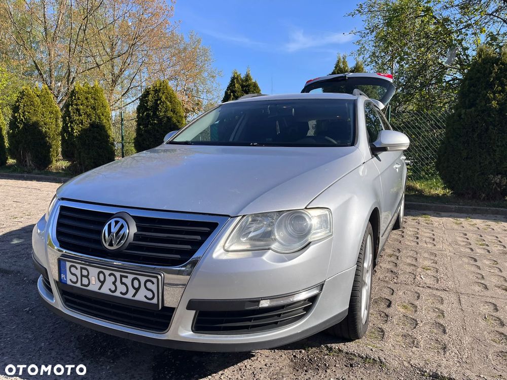 Volkswagen Passat 1.9 TDI Comfortline - 12