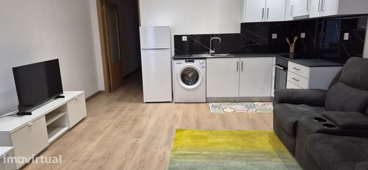 Apartamento T1+1 à beira-rio - Grande imagem: 3/15