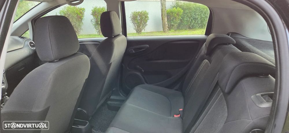 Fiat Punto 1.2 Lounge S&S - 12