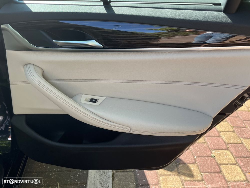 BMW 520 d Aut. Luxury Line - 27