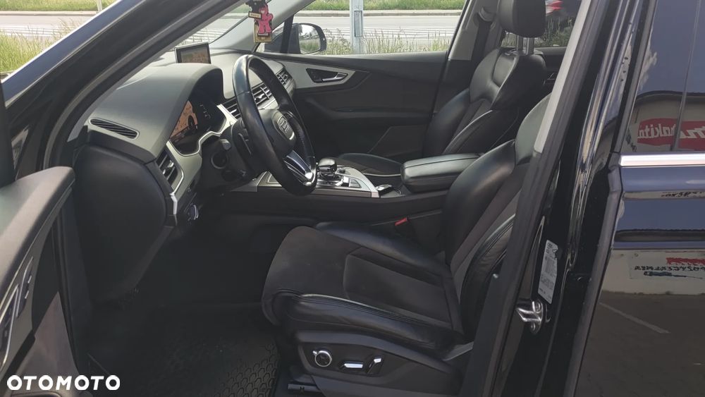 Audi Q7 - 14