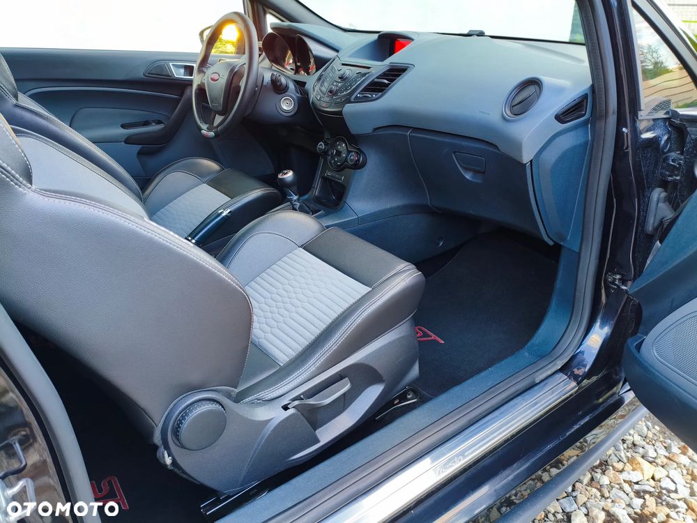 Ford Fiesta 1.6 Ti-VCT Sport - 15