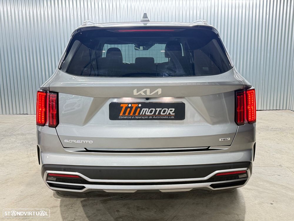 Kia Sorento 1.6 T-GDI HEV Concept - 5