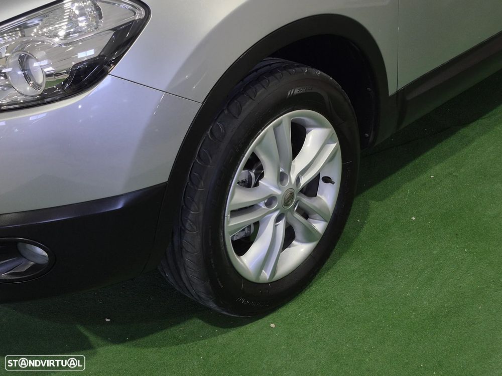Nissan Qashqai 1.6 Acenta 17 - 3