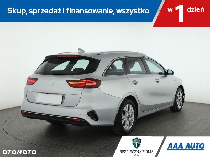 Kia Ceed - 7