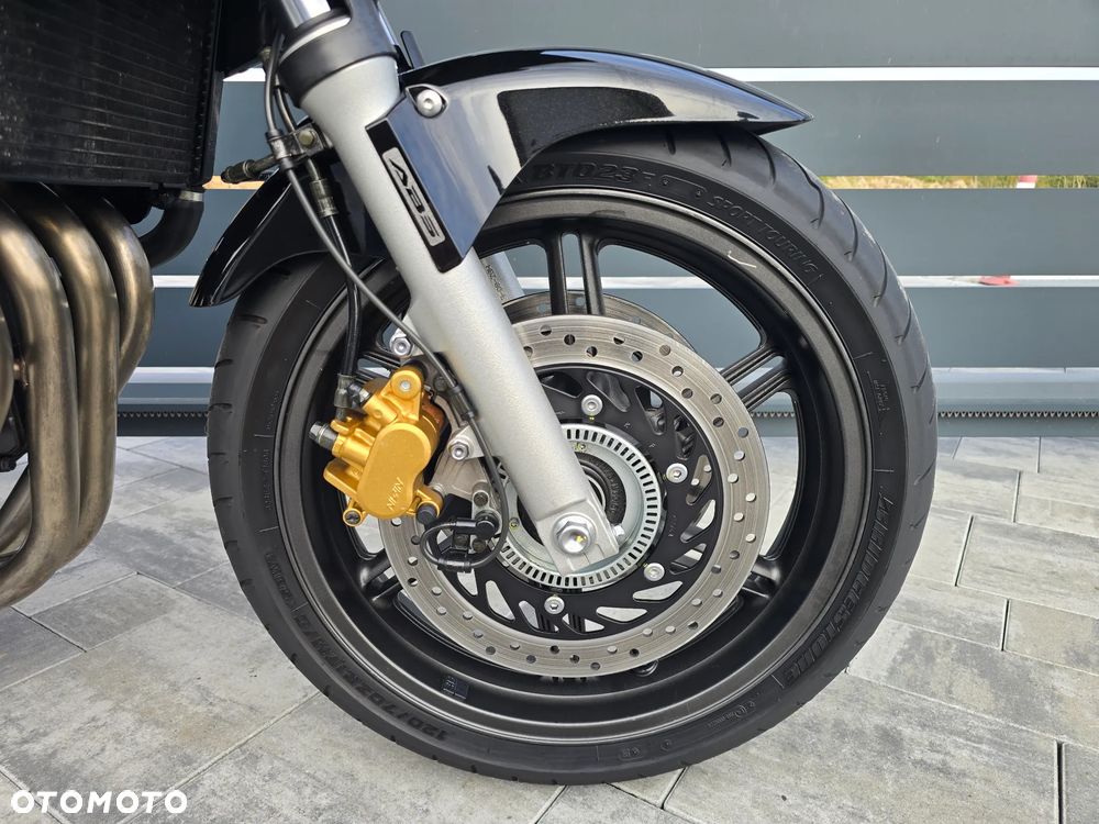 Honda CBF - 17