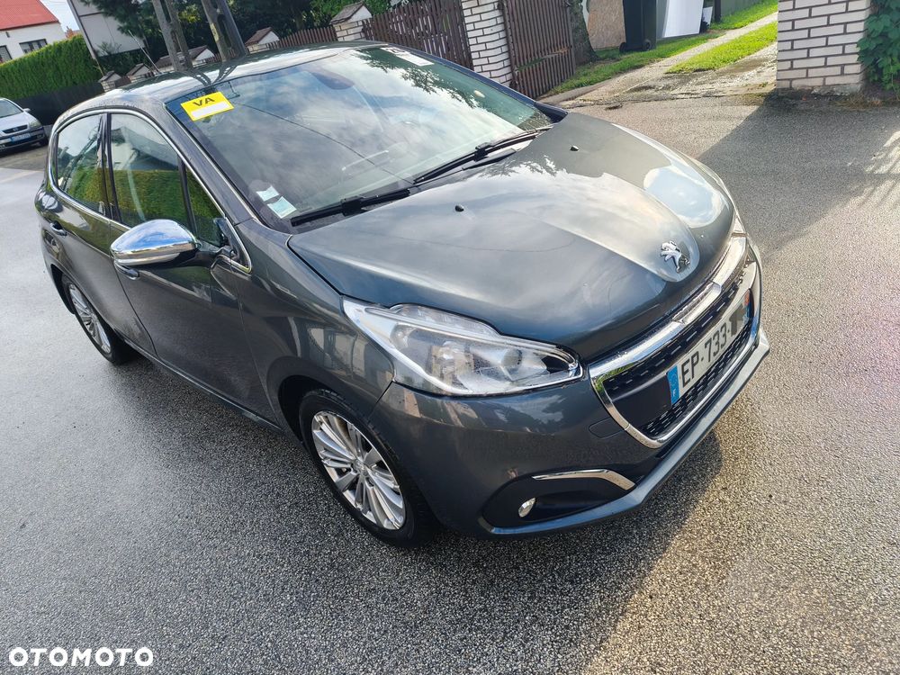 Peugeot 208 1.2 PureTech Allure - 14