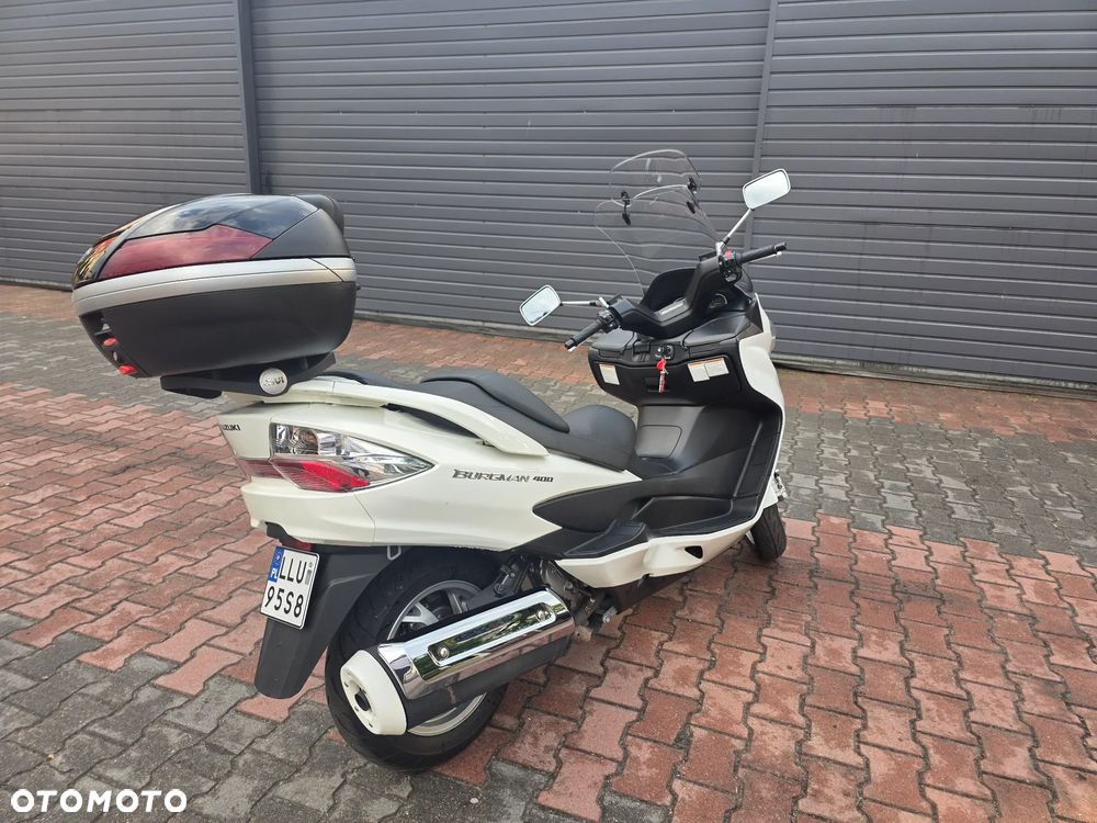 Suzuki Burgman - 10