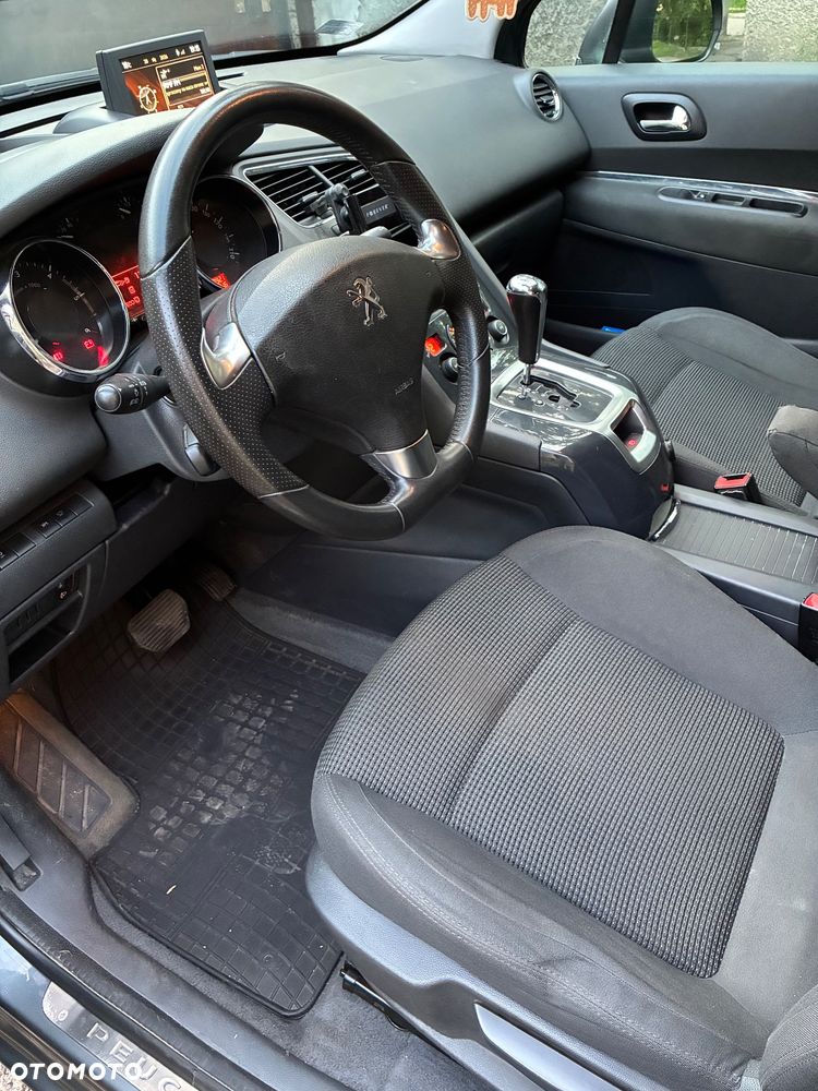 Peugeot 5008 - 4