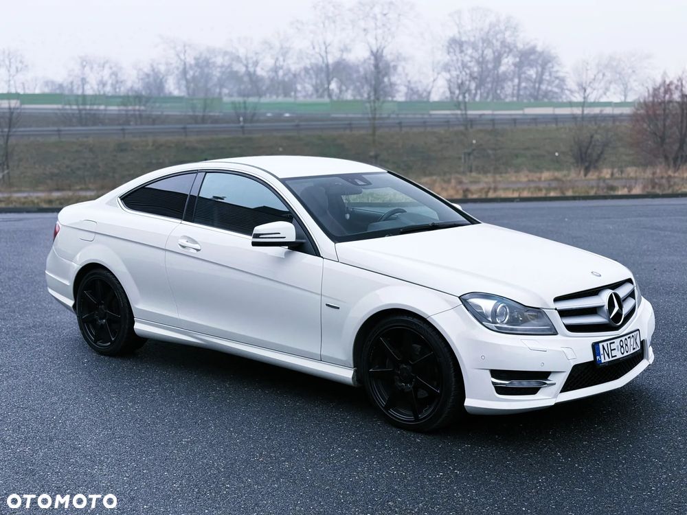 Mercedes-Benz Klasa C 180 BlueEFFICIENCY - 9