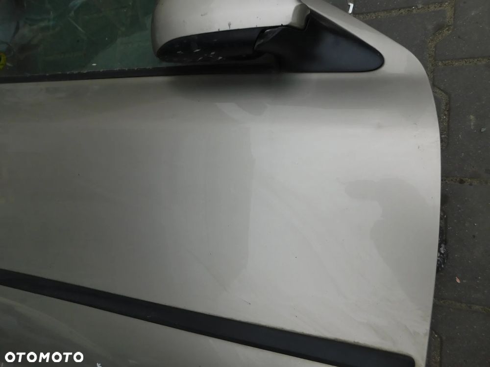 drzwi prawe przód SKODA OCTAVIA I 97-10 - 4