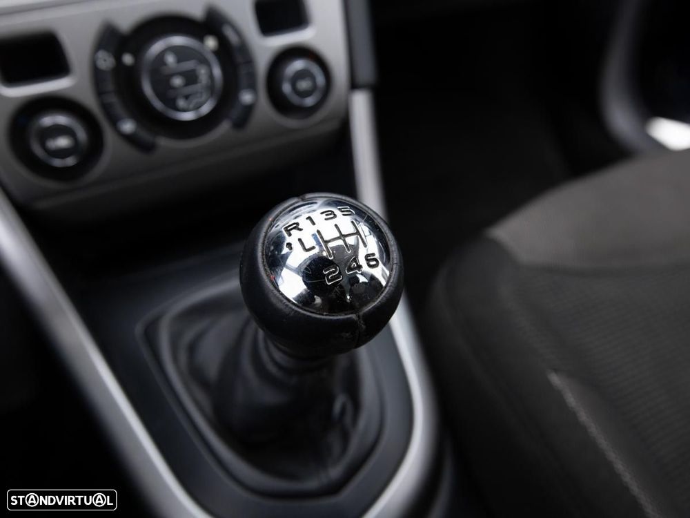 Peugeot 308 - 16