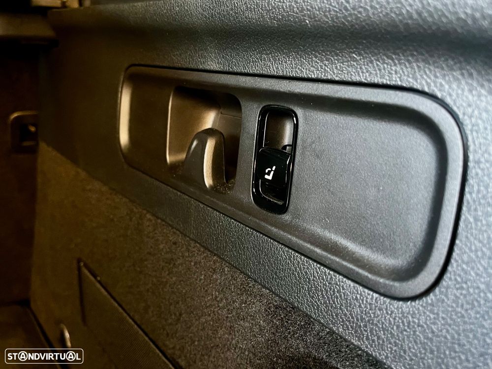 Mercedes-Benz GLC 300 de 4Matic 9G-TRONIC AMG Line Advanced - 28