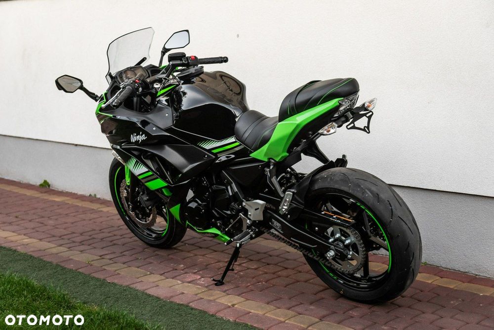 Kawasaki Ninja - 5