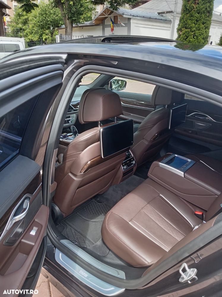 BMW Seria 7 730d xDrive - 7