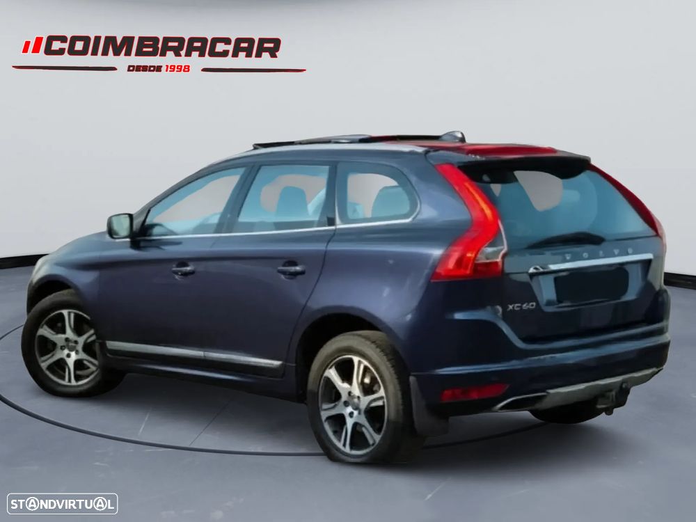 Volvo XC 60 2.0 D4 R-Design Momentum - 4