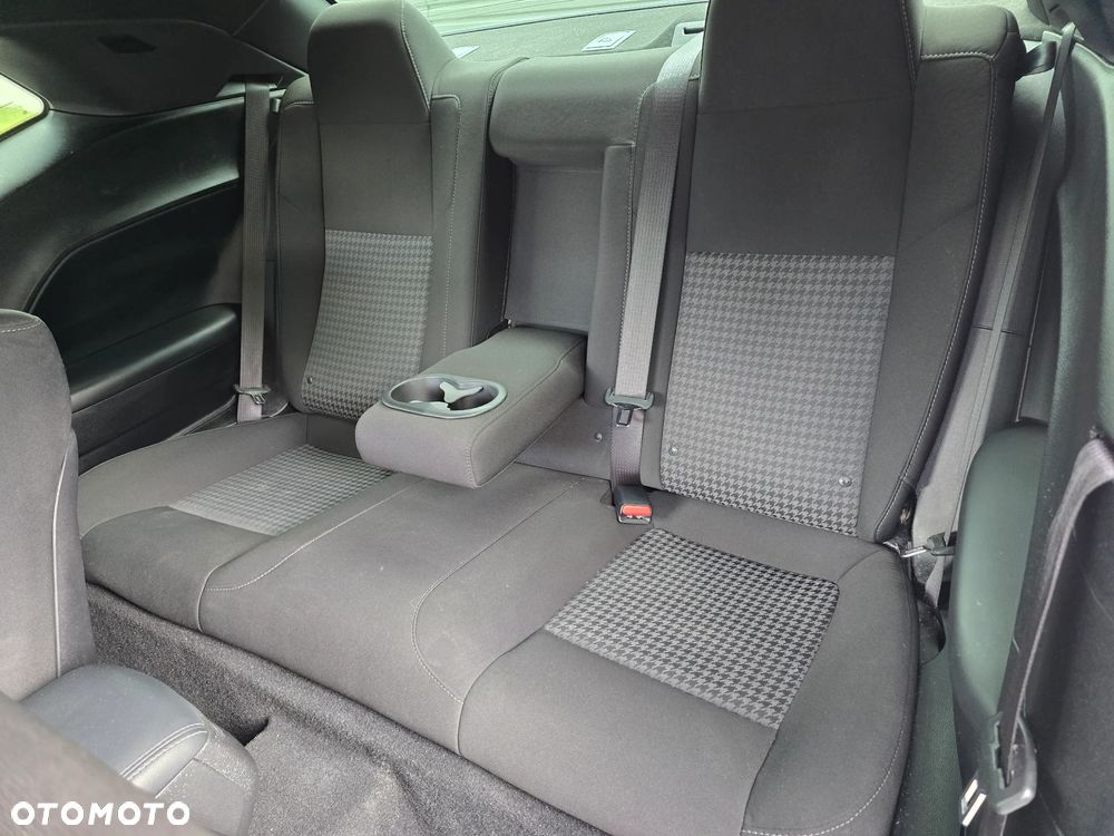 Dodge Challenger - 29
