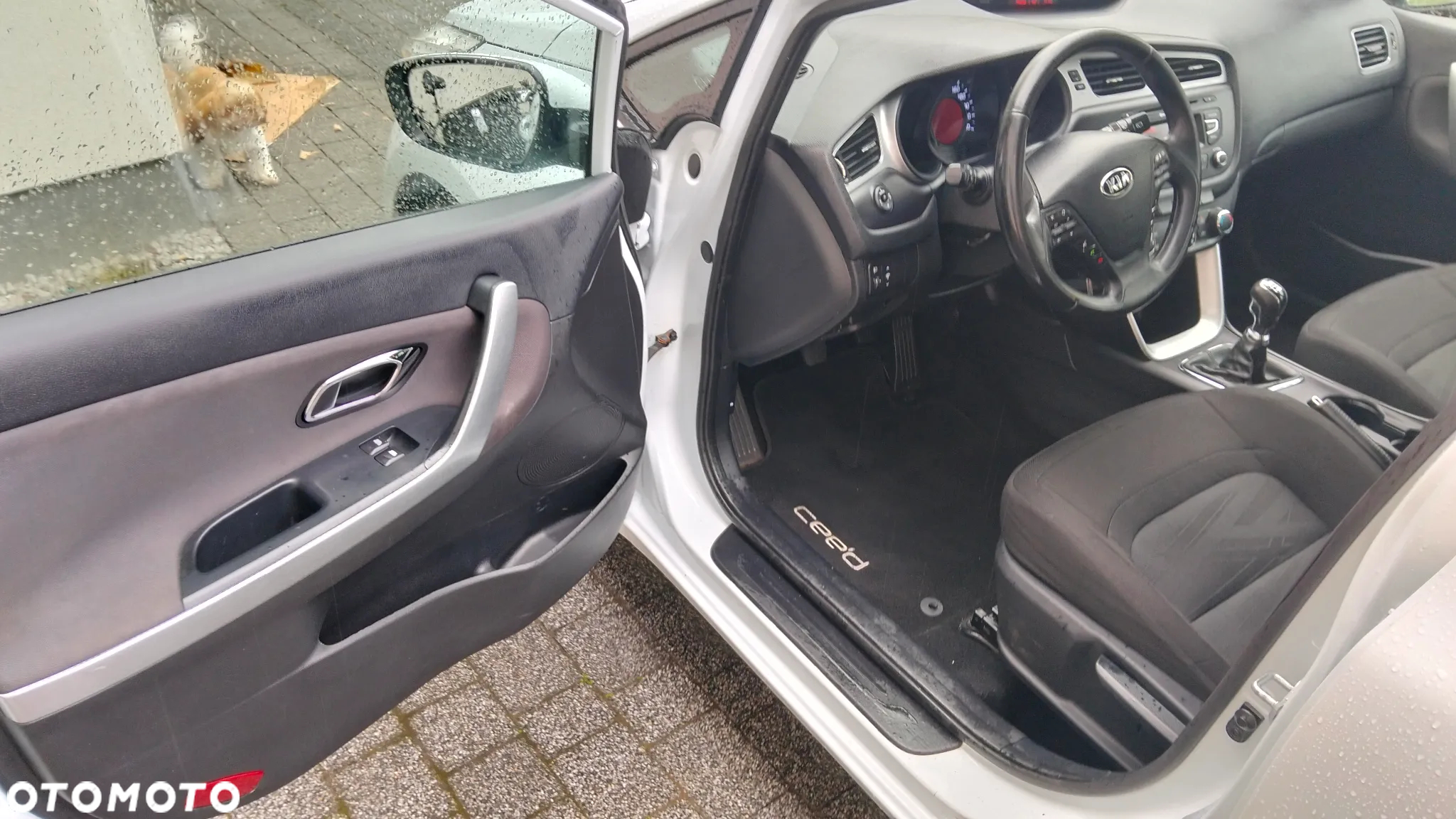 Kia Ceed - 30