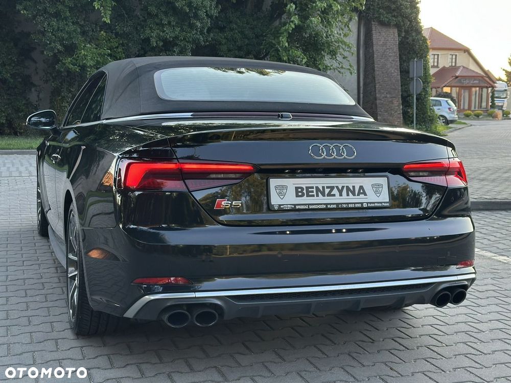 Audi S5 Cabrio - 3